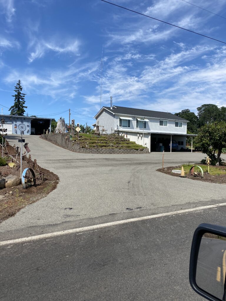 67935833093__A7CC2ABC-6AC3-4BF9-8F40-F45F30FF88DB-768x1024